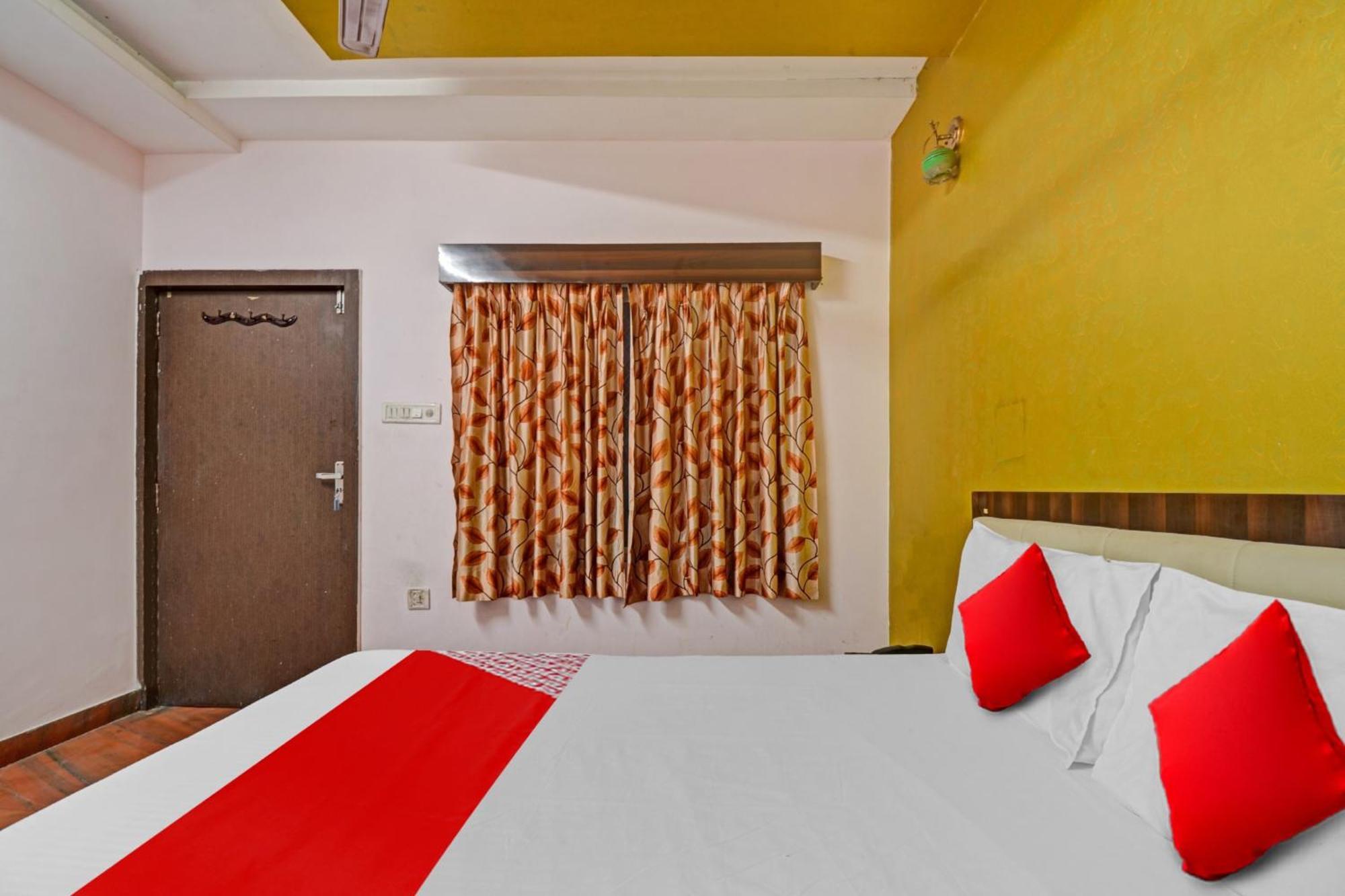 Hotel O Shree Balaji Hotel & Restaurant Bedla المظهر الخارجي الصورة