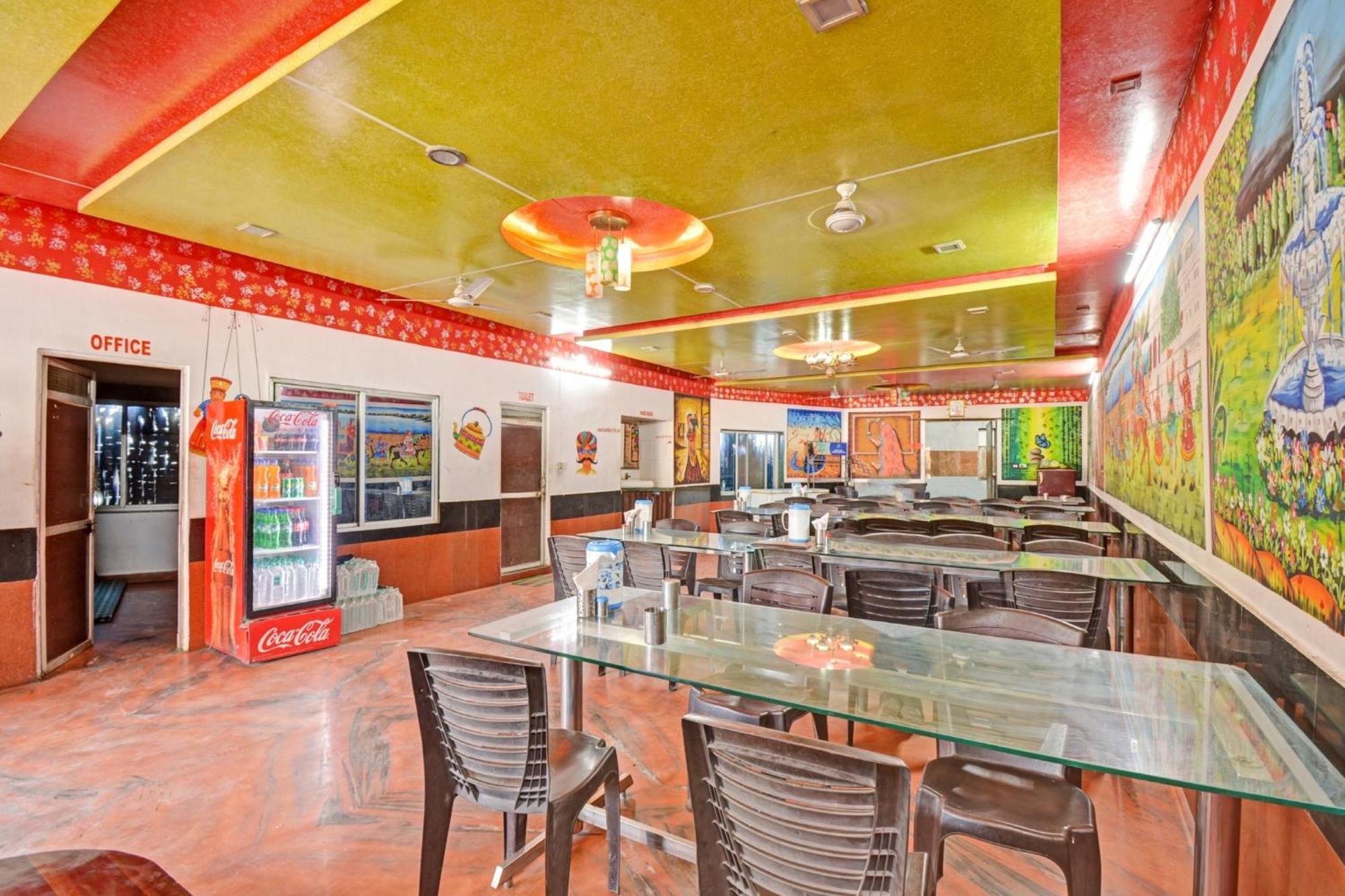Hotel O Shree Balaji Hotel & Restaurant Bedla المظهر الخارجي الصورة